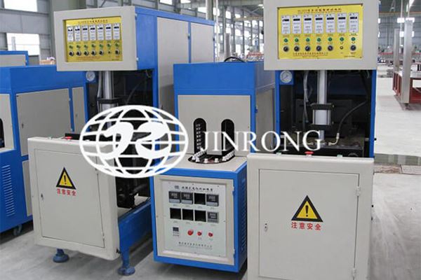 Linear Bottle Blowing Machine