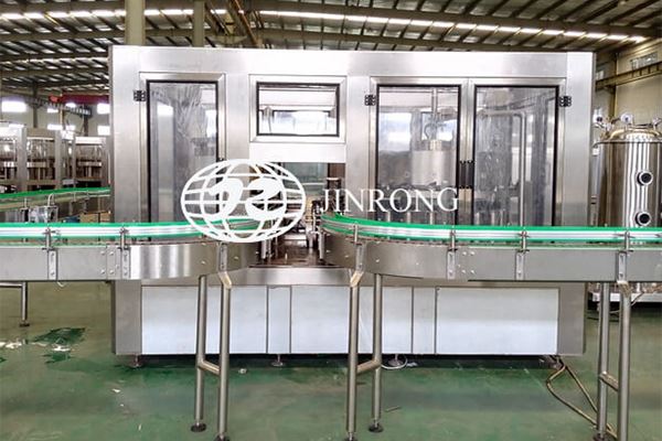 Carbonated Beverage Canning Machine